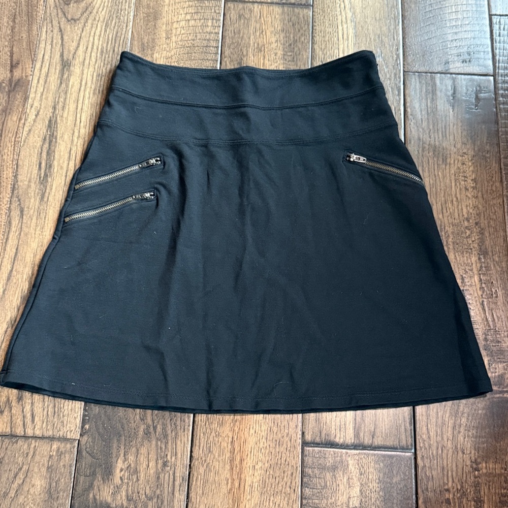 ATHLETA Short Knit Skirt with Zippers